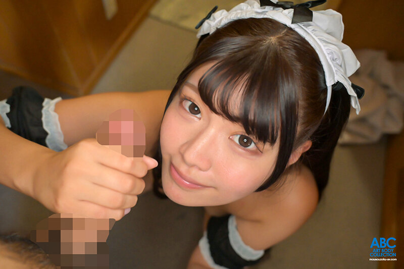 キュートで、優しくて、Gcup。玄関あけたら即パクリ！汚部屋も汚チ〇コも優しい笑顔でお掃除してくれるご奉仕即尺メイド 美木ひなの