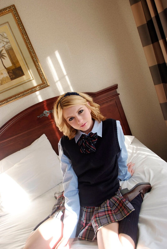 ニッポン男児とSEXしてみたい金髪制服娘ナンパ L.A.出張ヤリまくり4時間SP