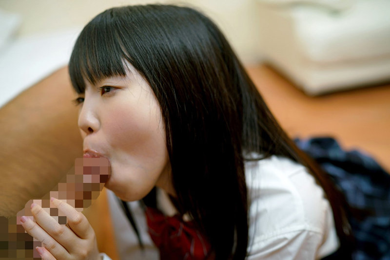 一色 友里