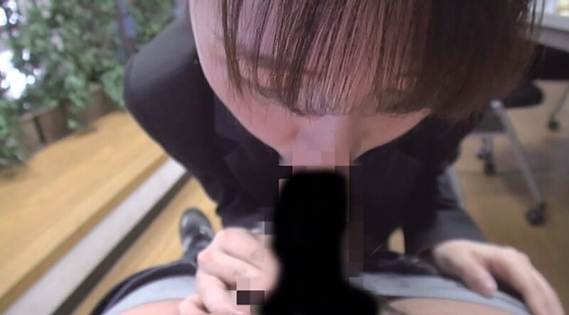 【AIリマスター版】働く女子口淫 スーツ×フェラチオ 〜男性の肉棒を口でシゴいて射精に導く女性たち〜 002