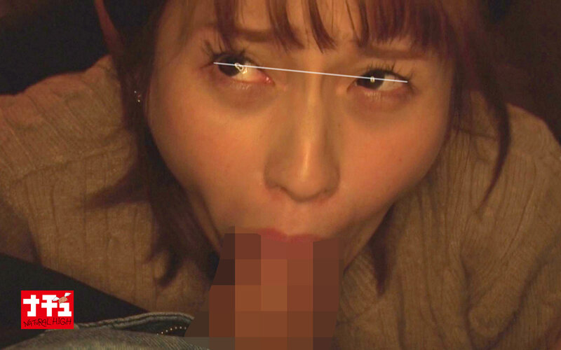 夜行バスで2人きり デカチンをねじ込まれた快感が忘れられず騎乗位中出しするまで発情腰が止まらない美尻娘