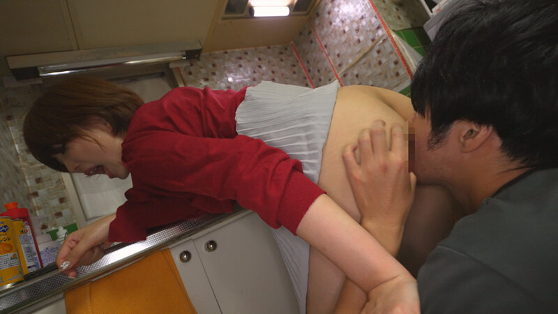 引き篭りのボクが毎日SEXで誘惑して中出し調教した義母 那賀崎ゆきね