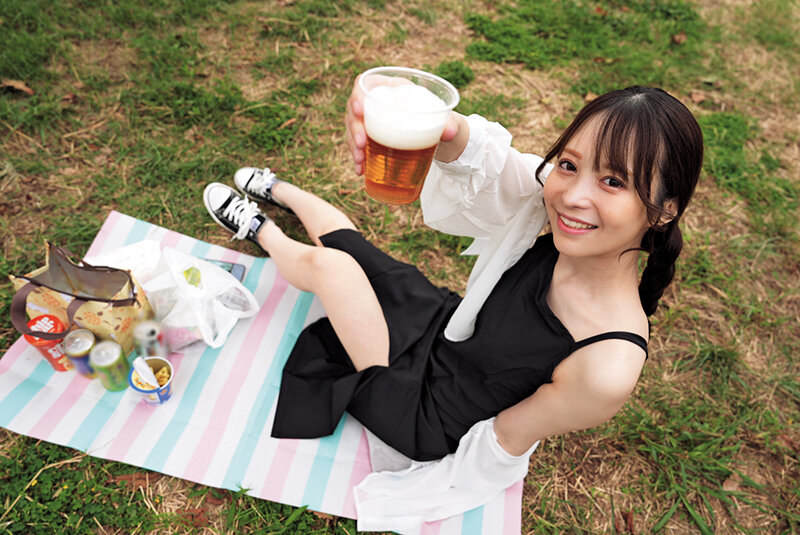 【夢幻調査隊】昼間の公園で一人でお酒を飲んでる女性急増！なぜか顔面偏差値Aランク【検証】話しを聞いてみた結果！みんなめちゃのんべえSEX好き判明！