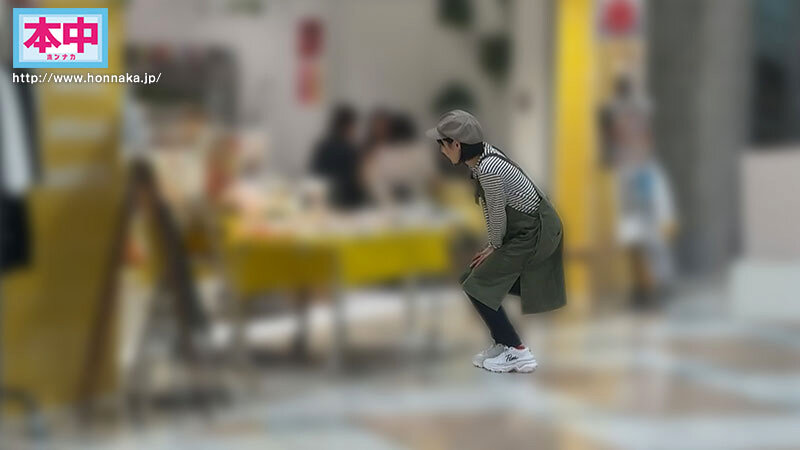 いいなり就活生 企業の採用担当の僕の元に呼べばすぐ来る女子大生を同学年の彼氏とはしない中出しで寝取ってやった 虹村ゆみ