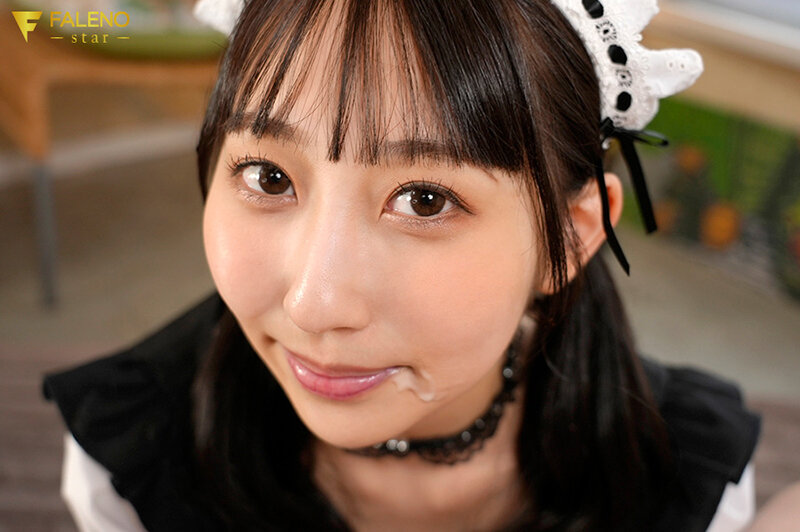 あどけないフェラチオからの容赦ない顔射 山下紗和