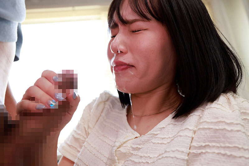 チンポを舐めるのが大好きだけど精子が超〜苦手な僕の彼女