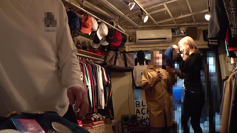 乳首イジりが上手い高身長ギャルに古着屋店員をさせてみた