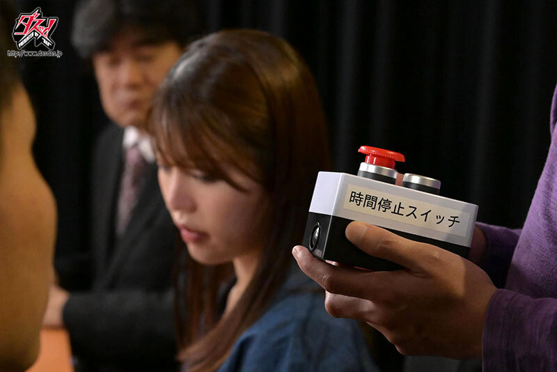 THE時間停止 憧れの女子アナに悪戯痴● 勃起チ○ポこすり付けて孕ませナマ射精してやったww 松本梨穂