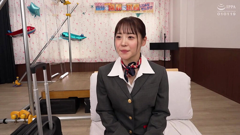 透け壁越しだからディルドーズブマン丸見え！ フライト帰りの美脚CAが挑戦する1ピストン100円の極太ディルドチャレンジ！ポルチオ直撃でどんどん卑猥になる腰振りをガラス越しにじっくり観察されて発情！無責任膣内射精〜じゅん編〜