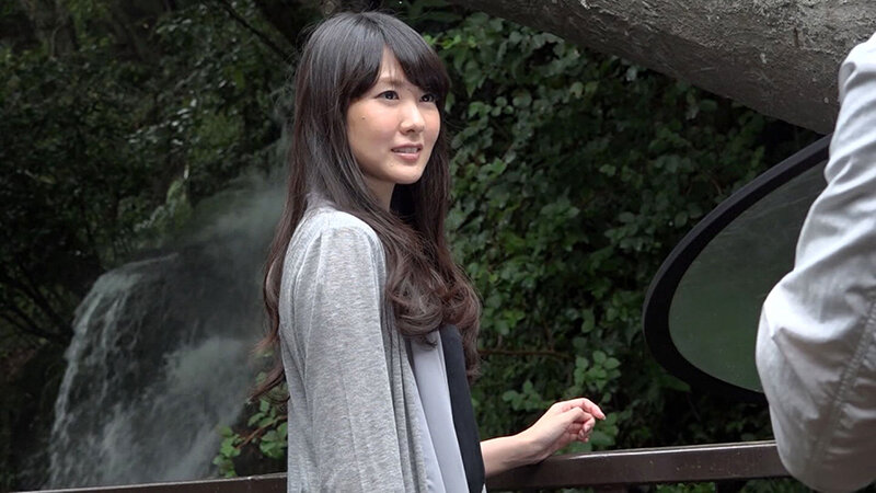 あなた誤解してますよ！黒髪清楚な人妻って、実は隠れヤリマンだったりします。。。清楚系エロギャップ最強説！ 12人240分3