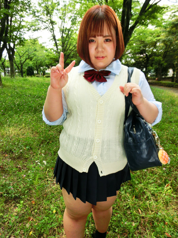 変態巨乳肉女 三人目 根本もえ