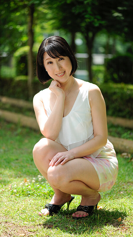 ショートヘアーのおばさん スッキリ清潔感！清清しい性格！さわやか美熟女とギャップがエロい濃厚エッチ（ハート）36人8時間スペシャル