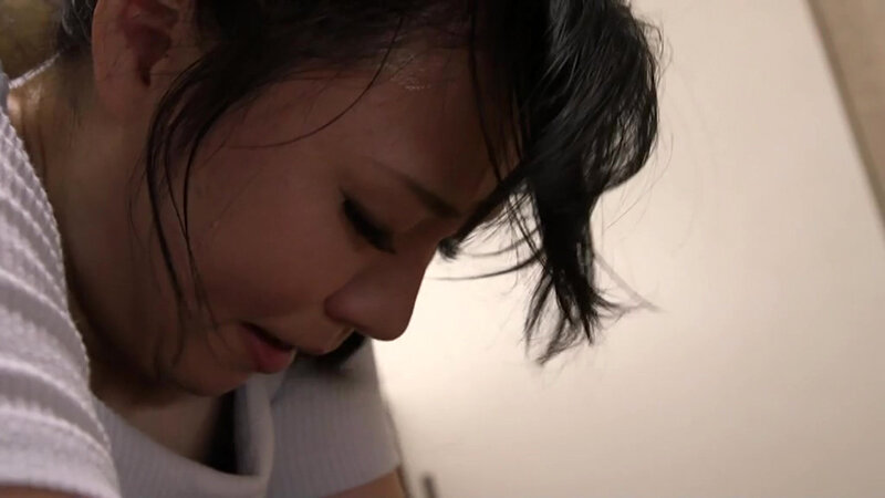 【四十路母の性活】息子にフェラ抜きキッチンで立ちバック 今井寿子