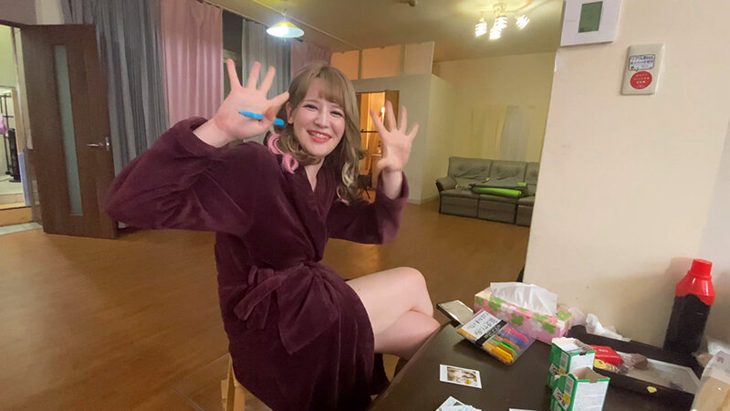 ★配信限定！特典映像付★都合のいい女3〜HALF GAL EMA 千鶴えま
