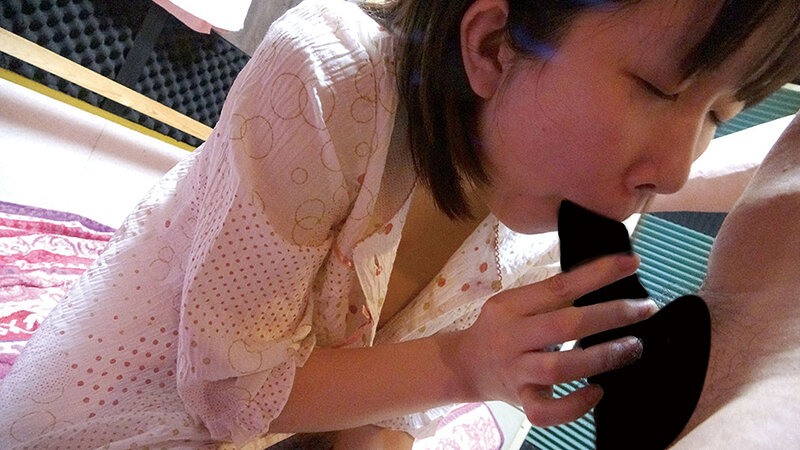 自分の部屋に泊まることになった妻の女友達 「人妻里美さん（仮名）三十五歳」に当然のように手を出してしまうワタシ（18）